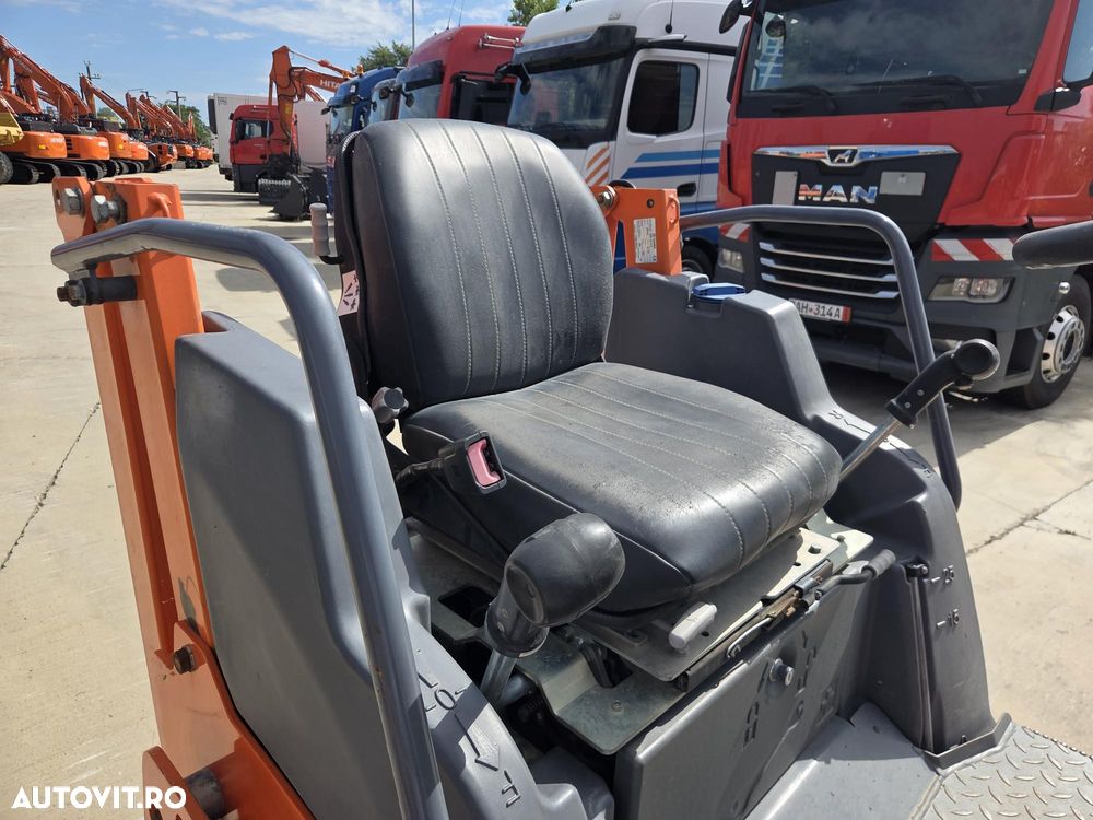 Hamm HAMM HD10, 2021, 477h, 2,5 tone, latime tambur 1m, motor KUBOTA 25CP, produs in Germania, lungime 2,5m, viteza 10km/h, intoarce in 2,5m, CA NOU, posibilitate leasing 4 ani -PROMOTIE 19.900 EUR+Tva - 12
