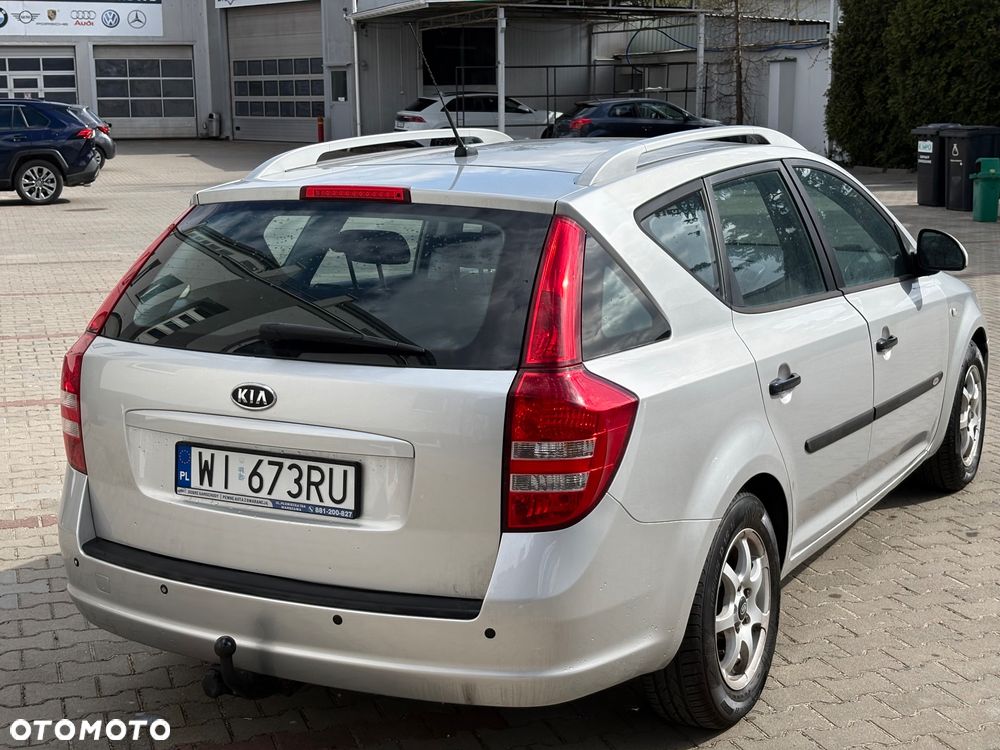 Kia Ceed 1.6 S Euro2012 - 3