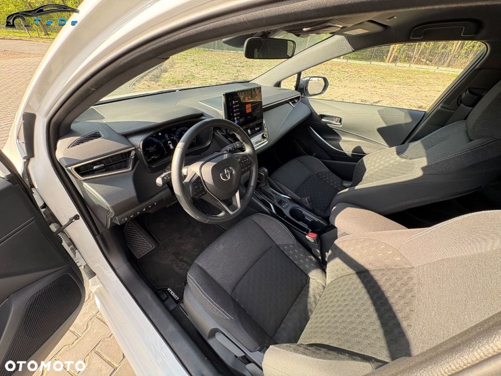 Toyota Corolla 1.8 Hybrid GPF Executive - 20