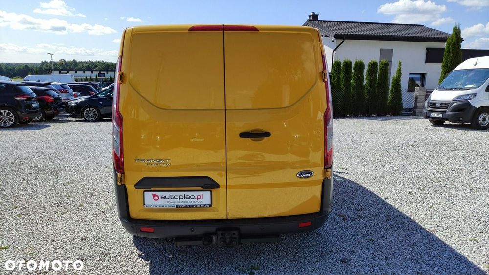 Ford Transit Custom - 13