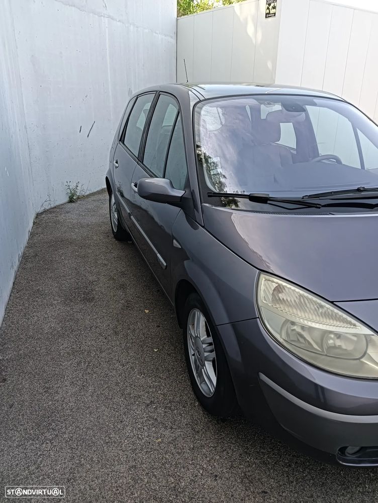 Renault Scénic 1.5 dCi Confort - 3