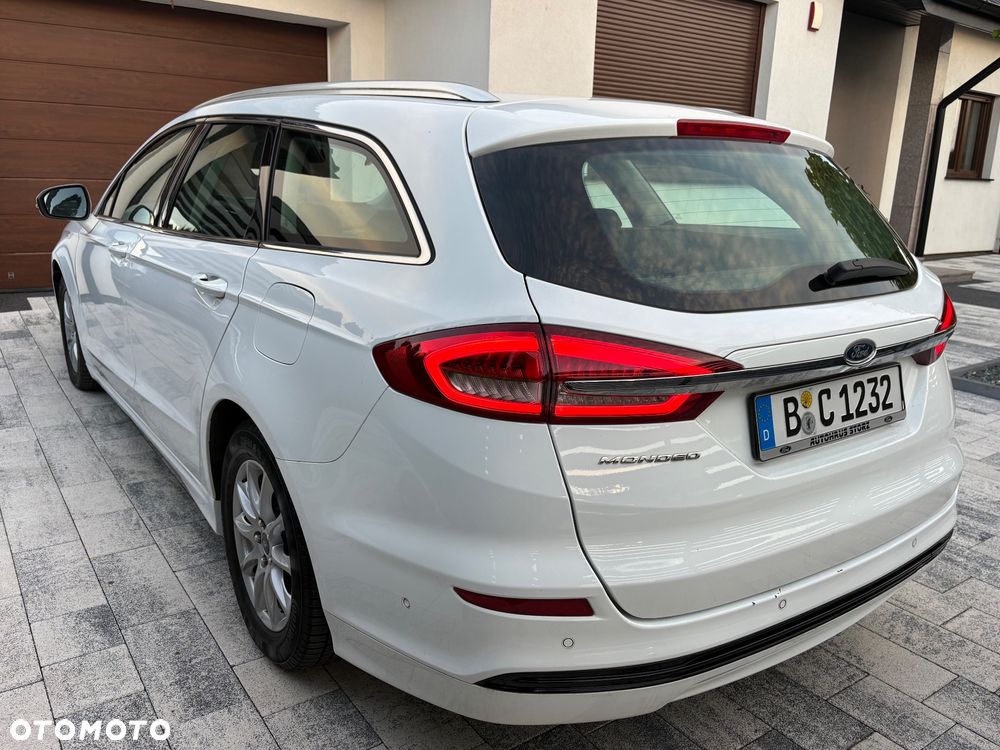Ford Mondeo 1.5 EcoBoost Titanium - 4