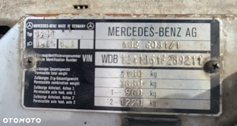 Mercedes-Benz Klasa E - 15