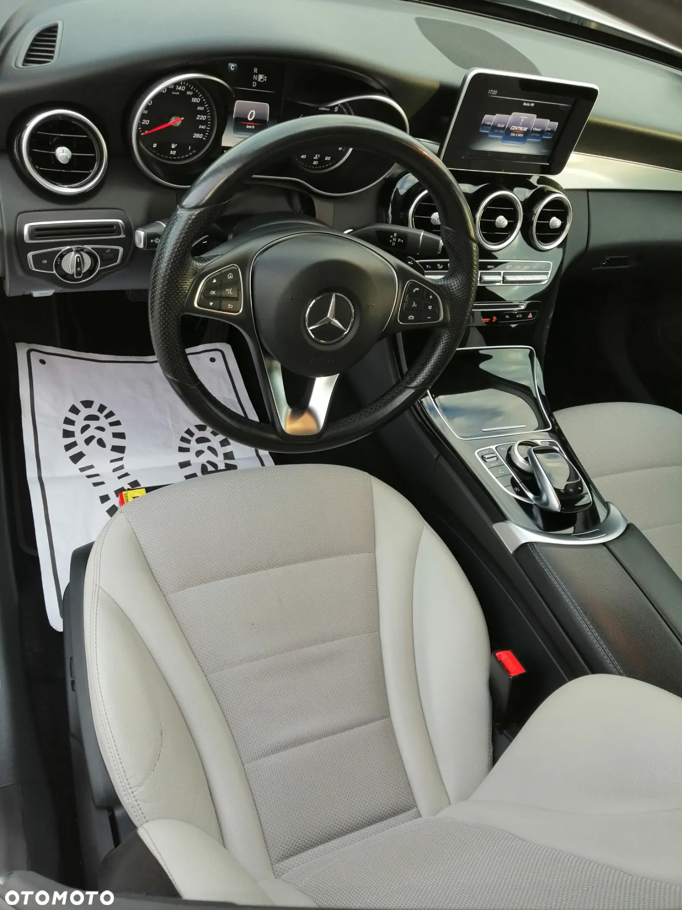 Mercedes-Benz Klasa C 250 7G-TRONIC - 9