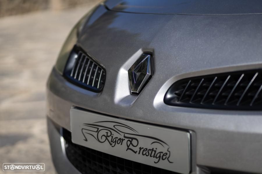Renault Clio 2.0 16V Sport - 9