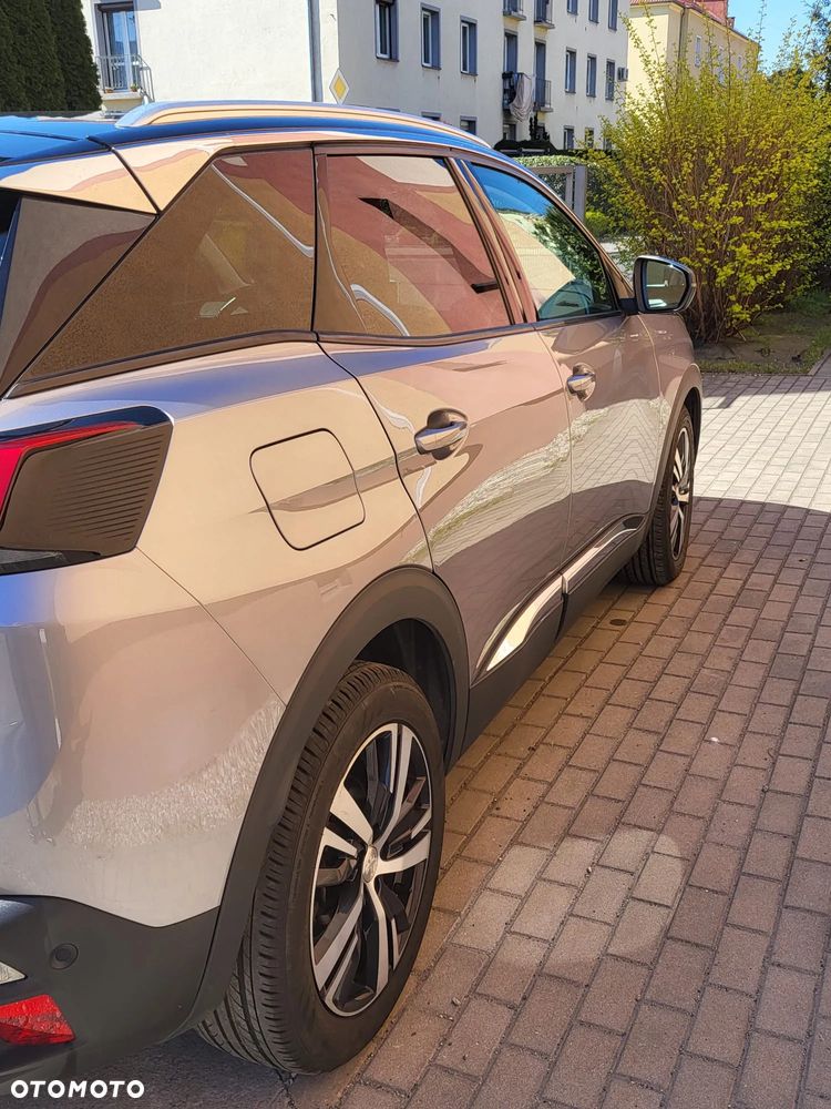 Peugeot 3008 1.2 PureTech GPF Allure S&S - 4