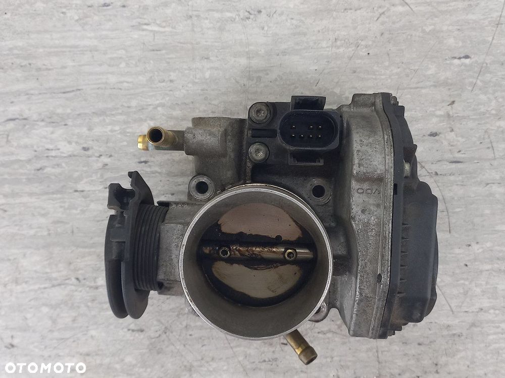 PRZEPUSTNICA VW GOLF IV 06A133064J  1.6 8V - 1