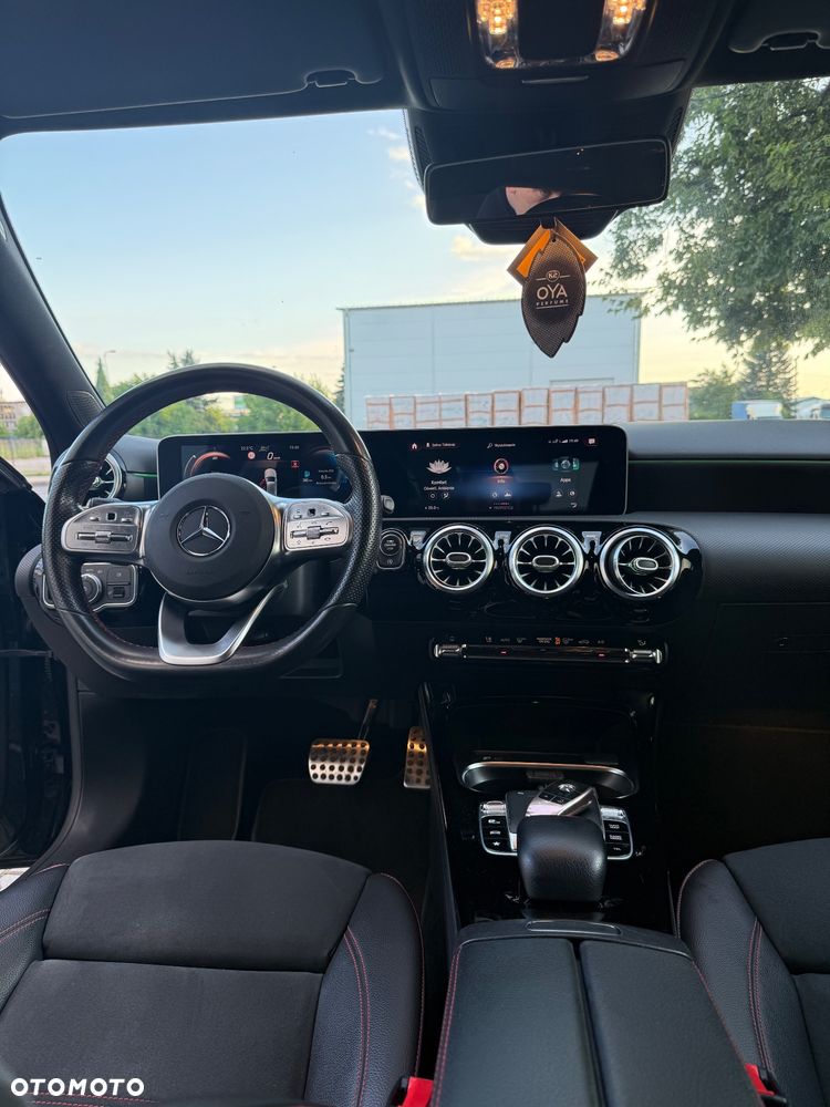 Mercedes-Benz Klasa A 180 7G-DCT AMG Line - 9