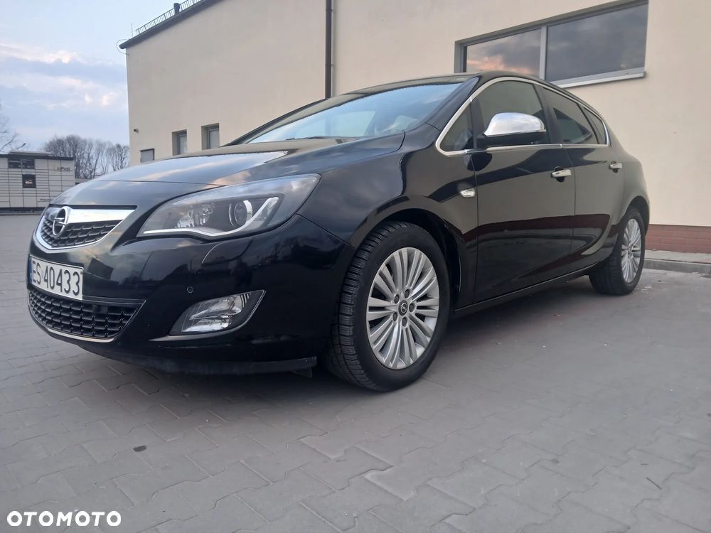 Opel Astra 1.7 CDTI DPF Cosmo - 8