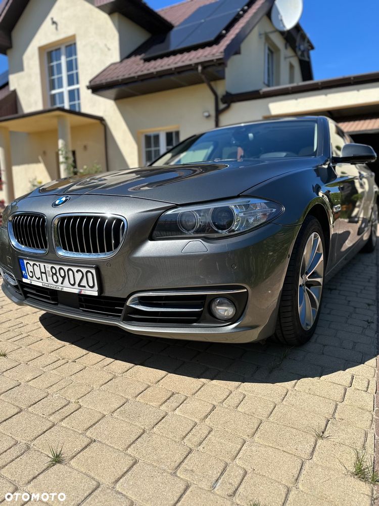 BMW Seria 5 530d xDrive Luxury Line - 2