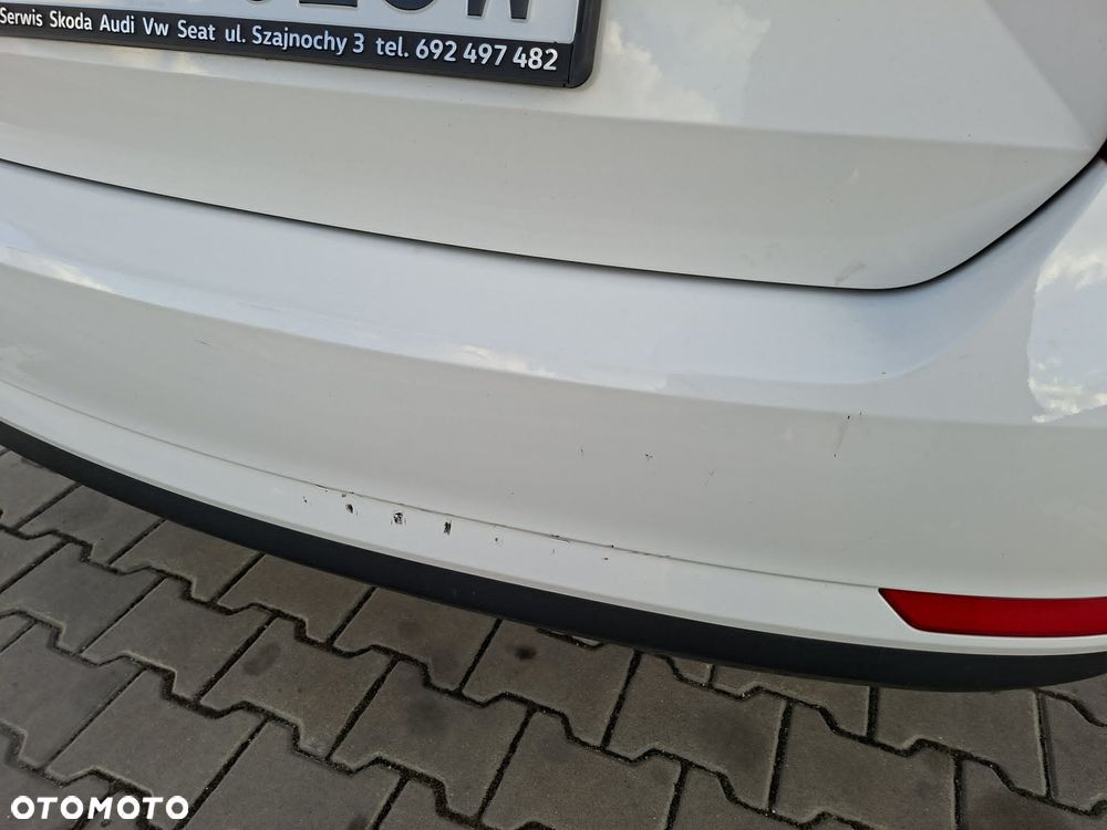 Skoda RAPID 1.2 TSI Edition - 13