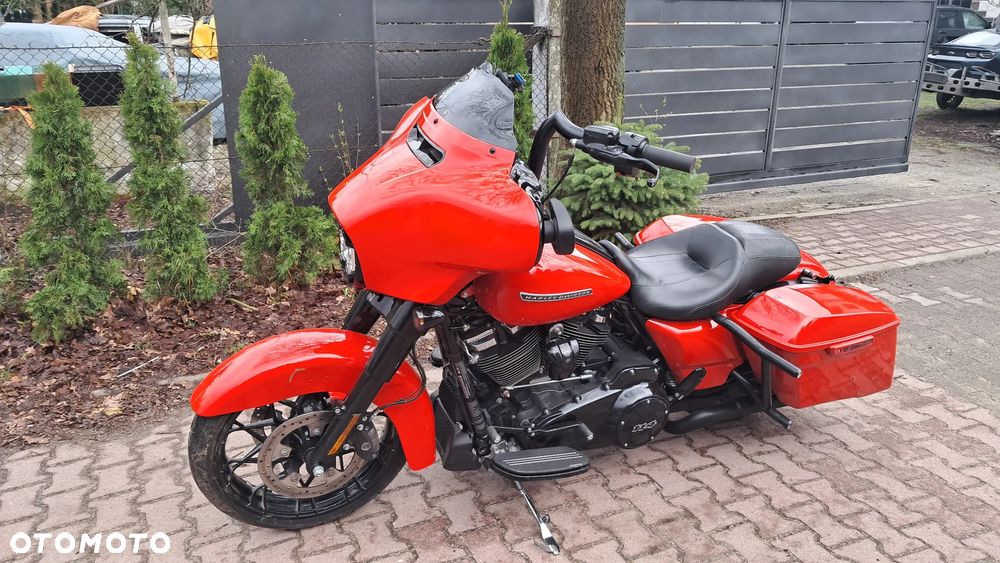 Harley-Davidson Touring Street Glide - 3