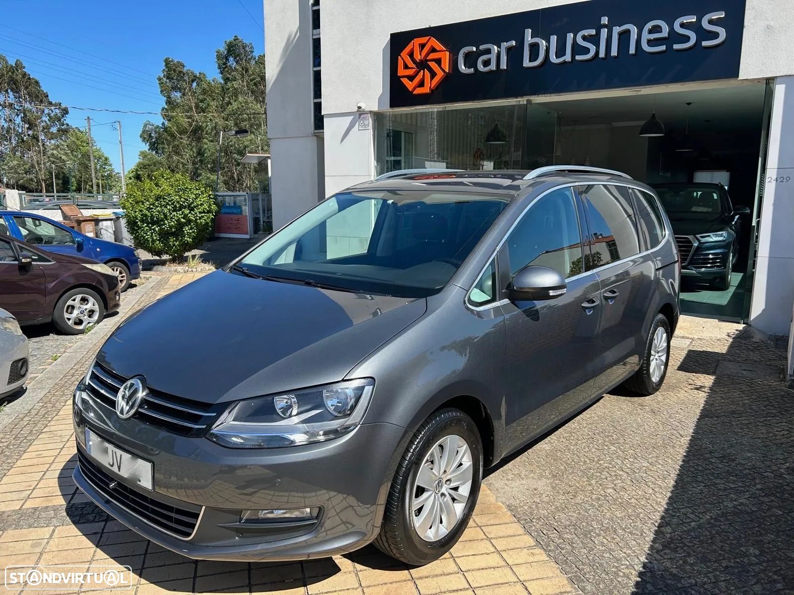 VW Sharan 2.0 TDI Confortline DSG - 1