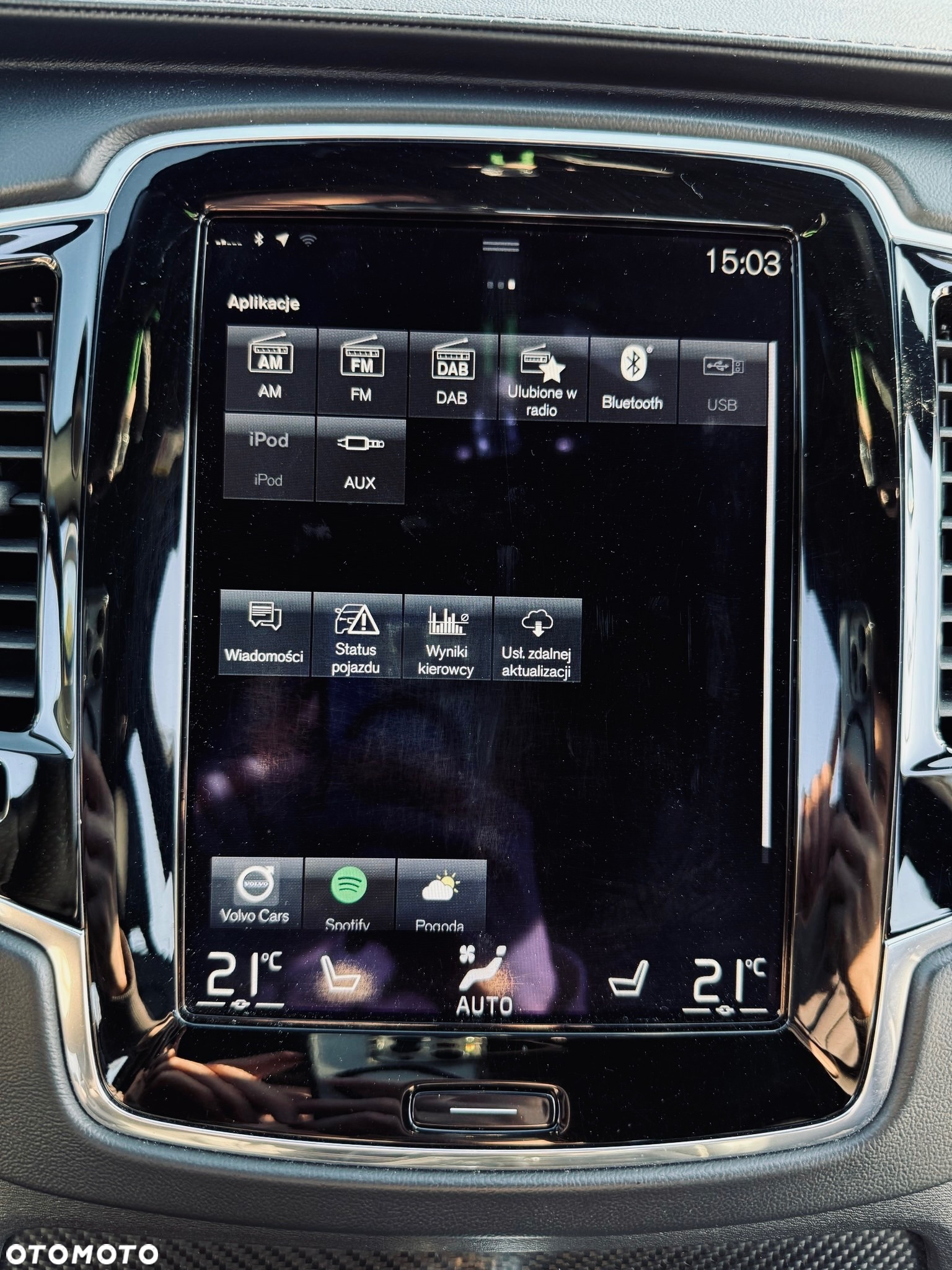 Volvo XC 90 D5 AWD R-Design 7os - 13