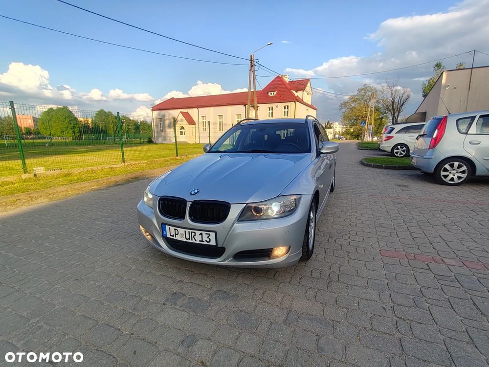 BMW Seria 3 - 18