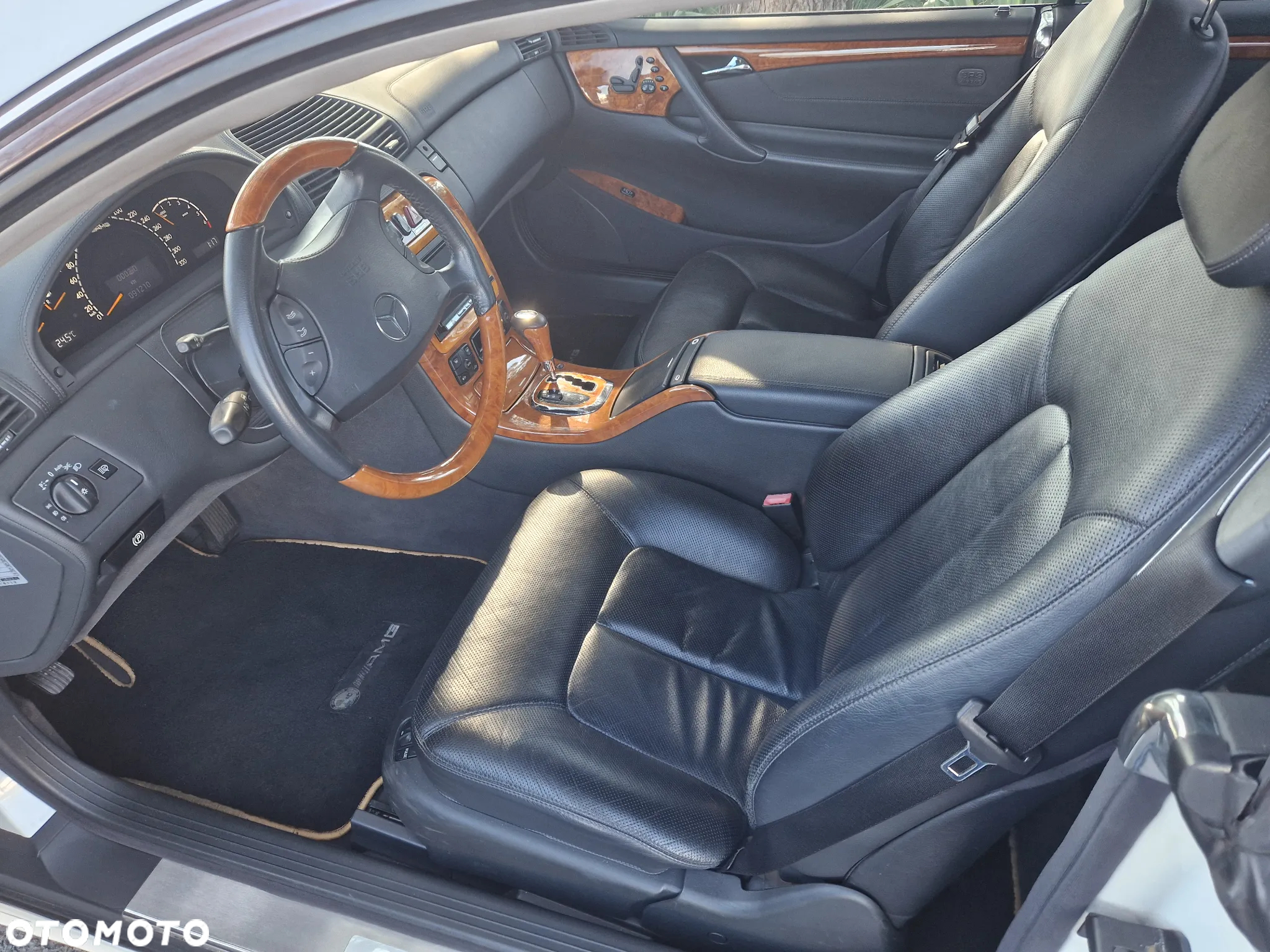 Mercedes-Benz CL 55 AMG - 7