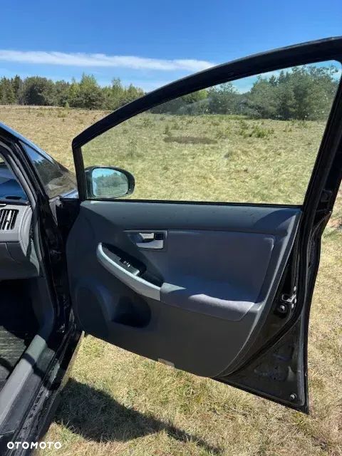 Toyota Prius 1.8 HSD Luna - 14