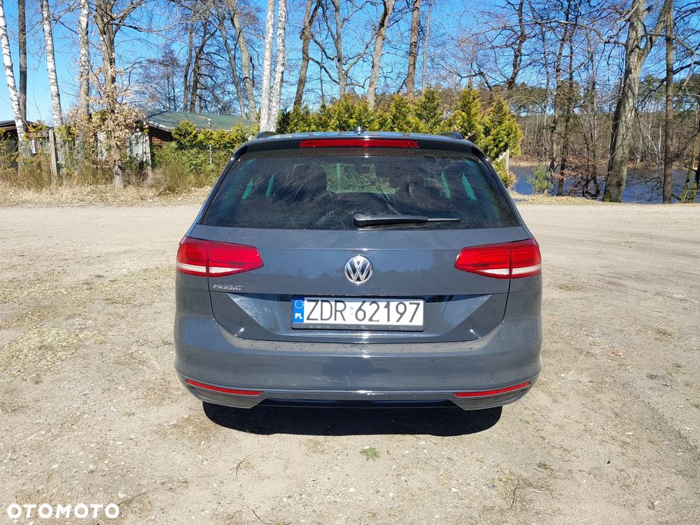 Volkswagen Passat 2.0 TDI BMT Comfortline DSG - 10
