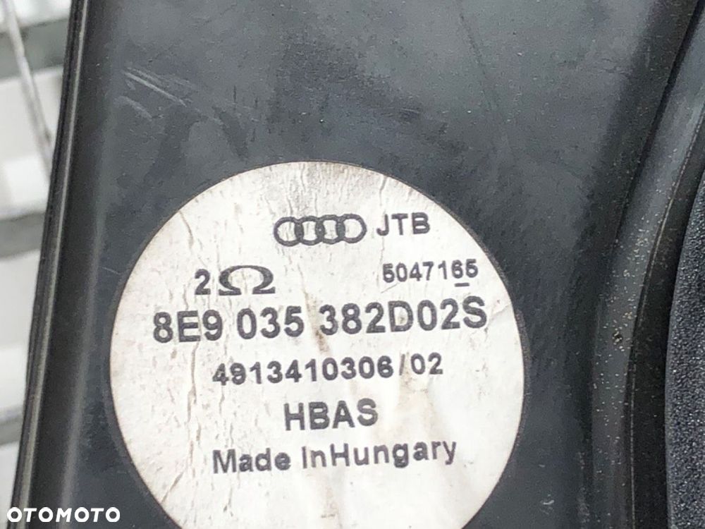 SUBWOOFER  AUDI A4 B7 Avant (8ED) 2004 - 2008 2.0 TDI quattro 125 kW [170 KM] olej napędowy 2006 - - 4