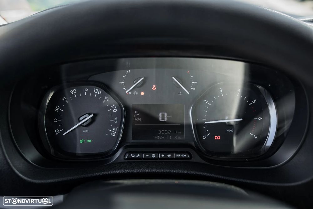 Toyota Proace Verso - 24