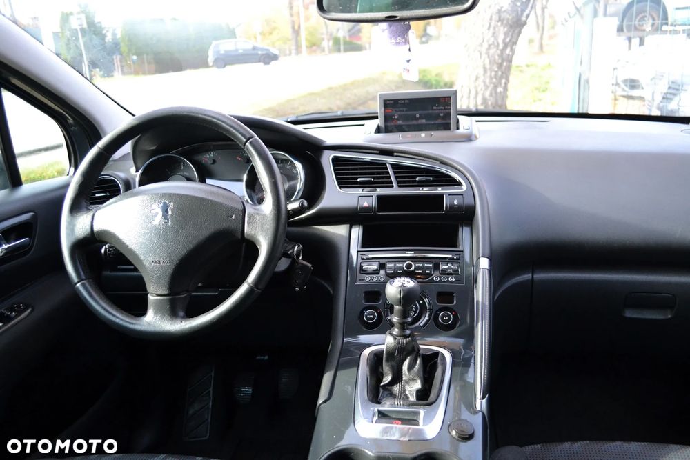 Peugeot 3008 HDi 150 Active - 7