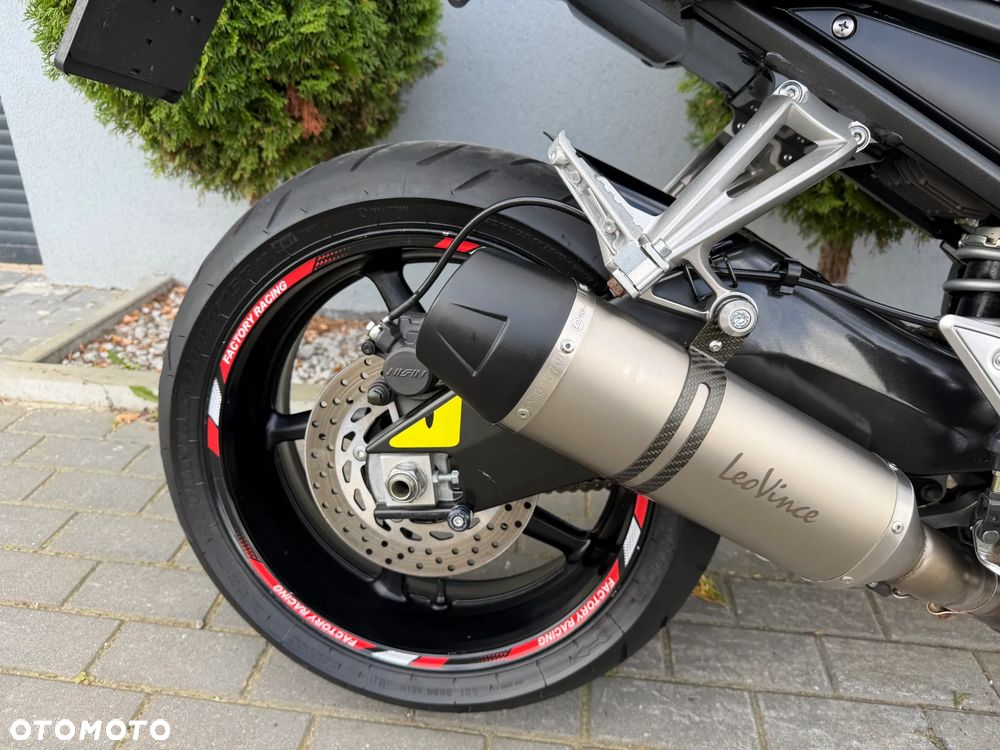 Yamaha FZ - 25