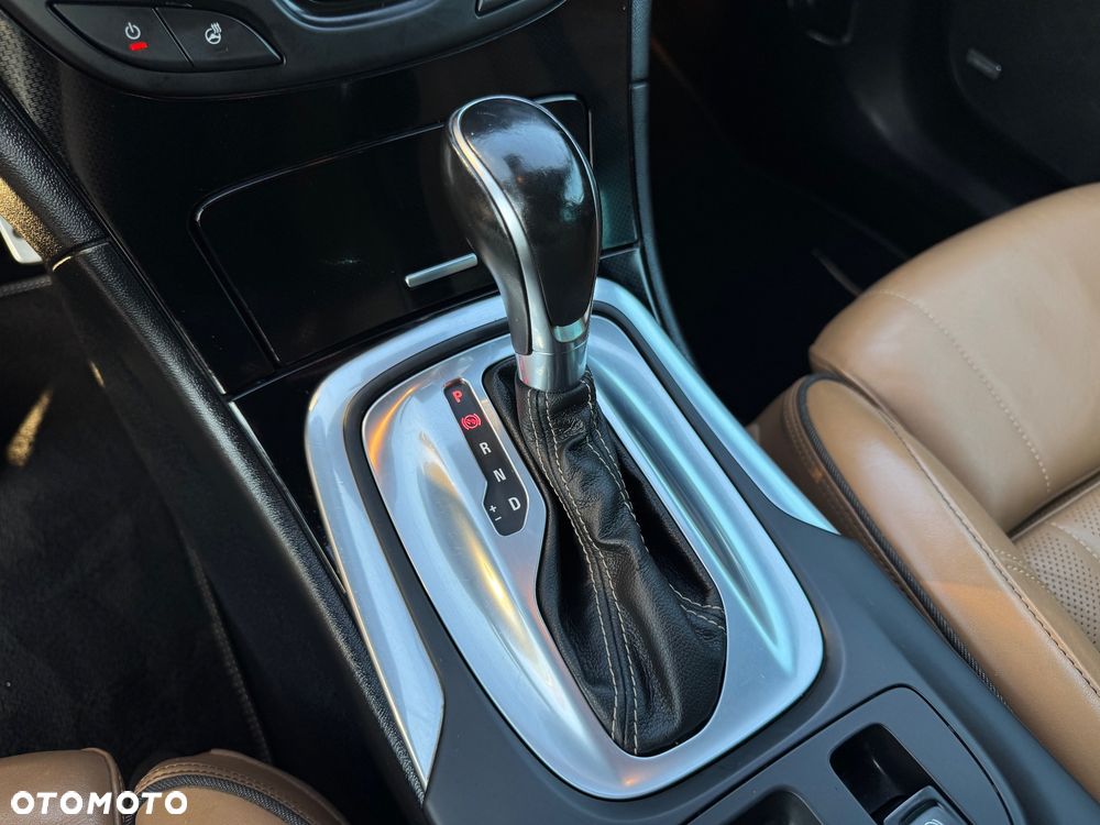 Opel Insignia - 20