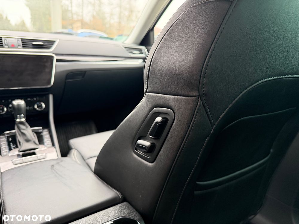 Skoda Superb 2.0 TSI 4x4 L&K DSG - 21