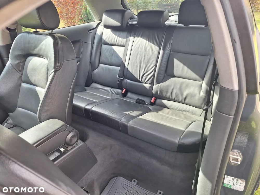 Audi A3 3-drzwiowe 1.9 TDI DPF S line Sportpaket (plus) - 17