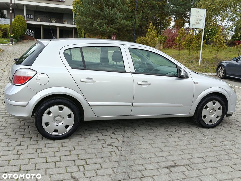 Opel Astra 1.4 Edition Plus - 30
