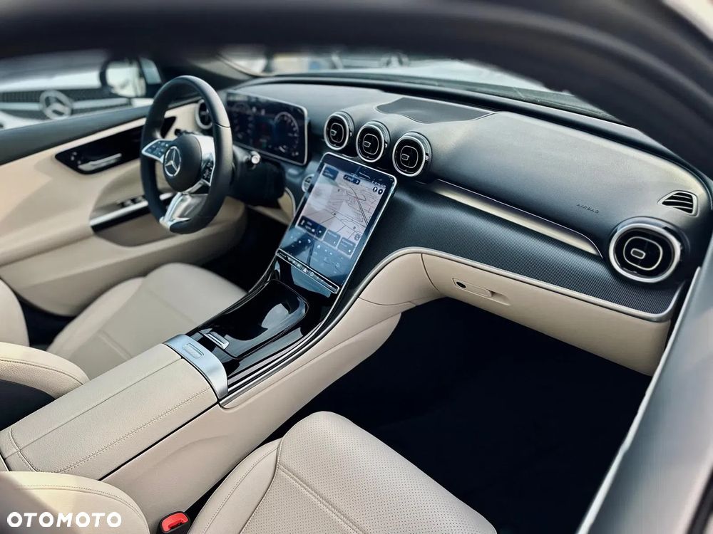 Mercedes-Benz Klasa C 300 de PHEV 4-Matic Avantgarde - 24