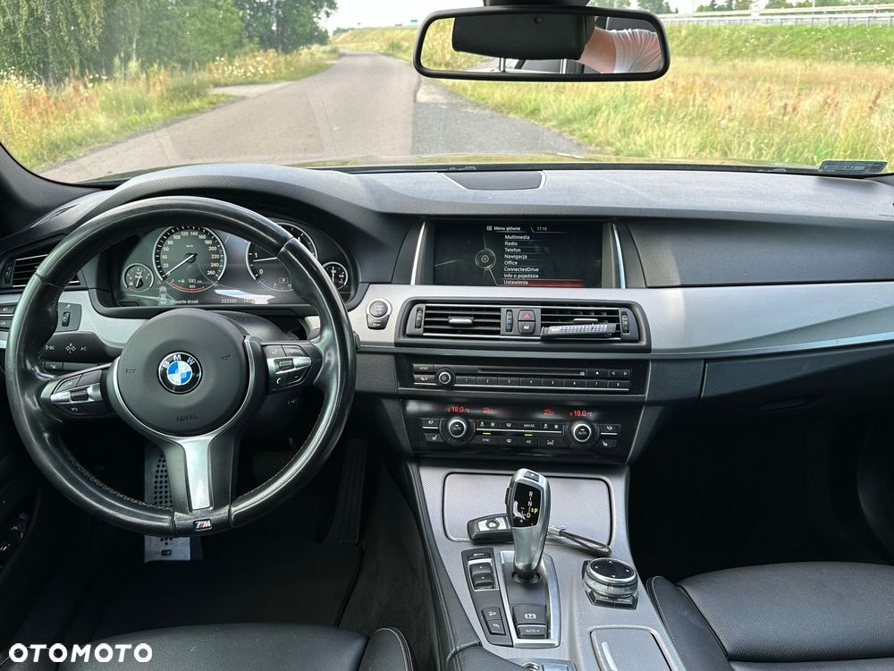 BMW Seria 5 530d xDrive - 9