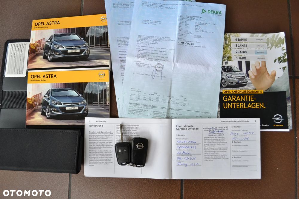 Opel Astra 1.4 T Cosmo EU6 - 10