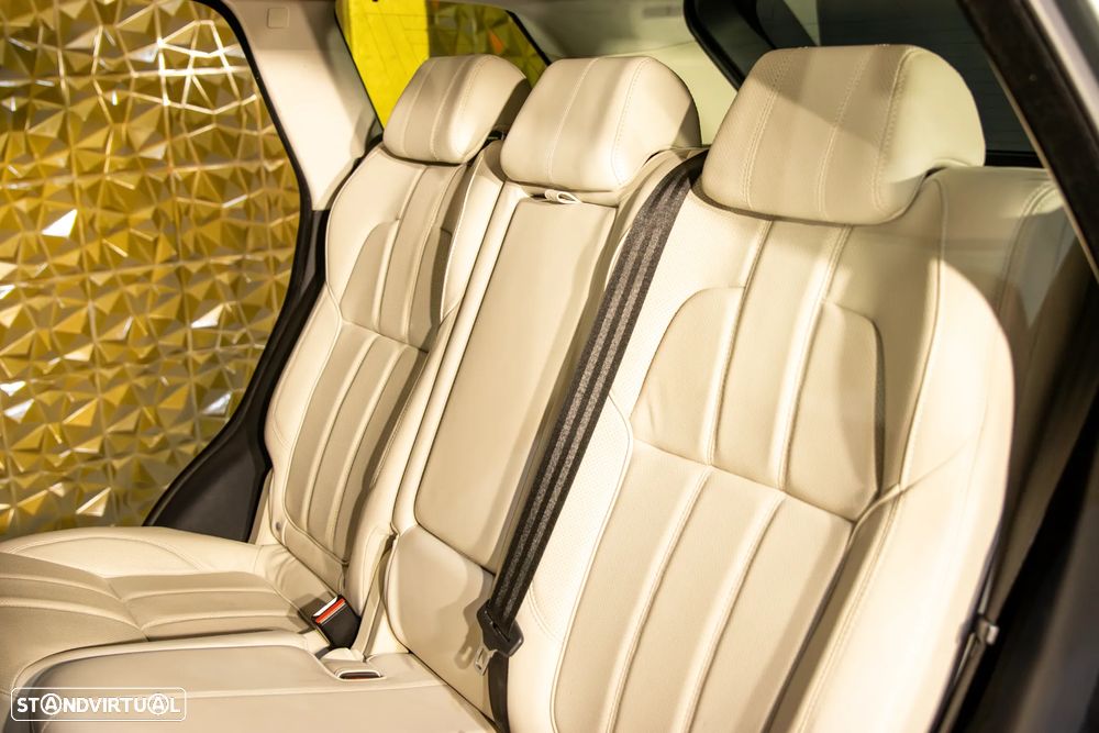 Land Rover Range Rover Sport 3.0 SDV6 HSE - 32