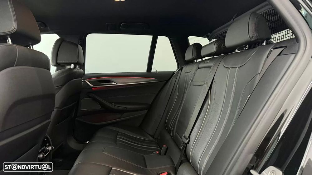 BMW 520 d Pack M Auto - 36