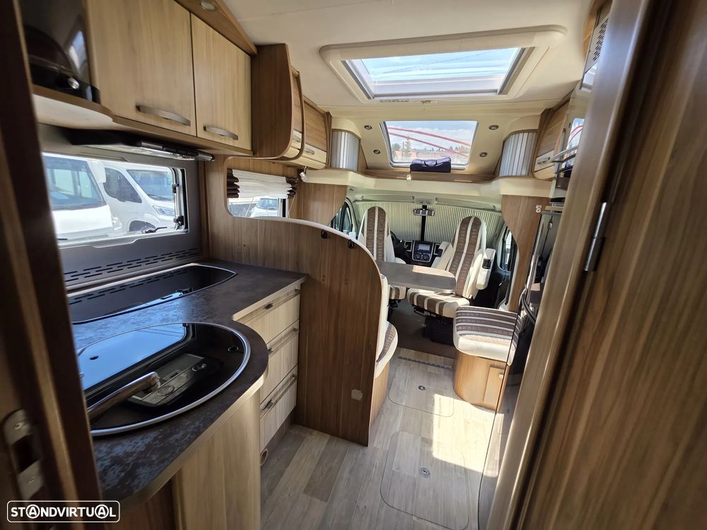 Pilote Reference Explorateur 2.3 130cv Cama Central - 5