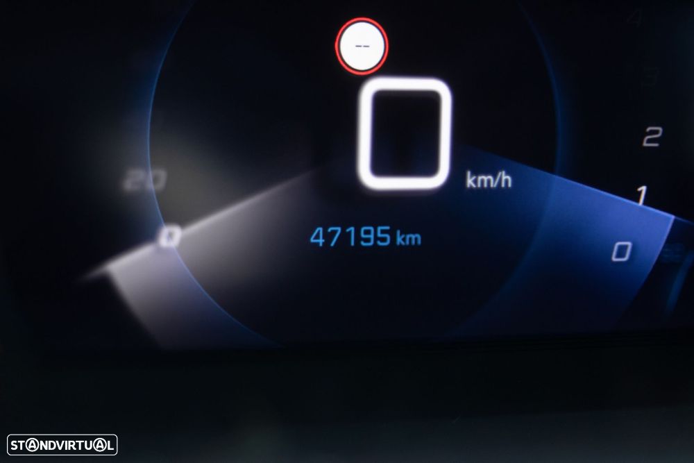 Peugeot 2008 1.2 PureTech Allure Pack - 20