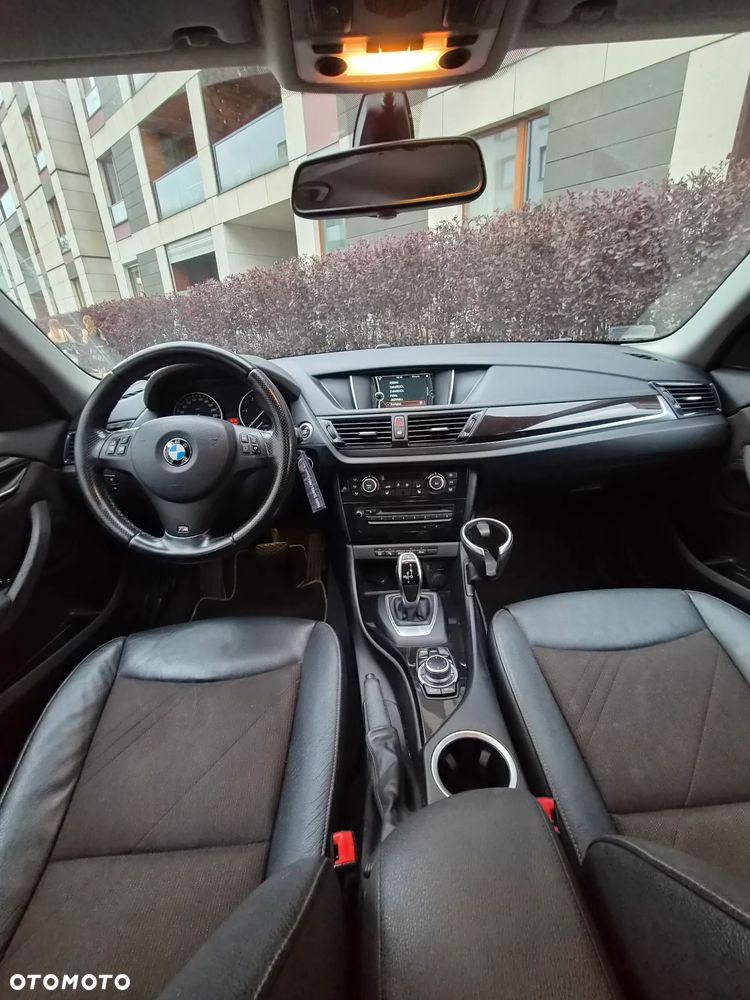 BMW X1 xDrive20d xLine - 11