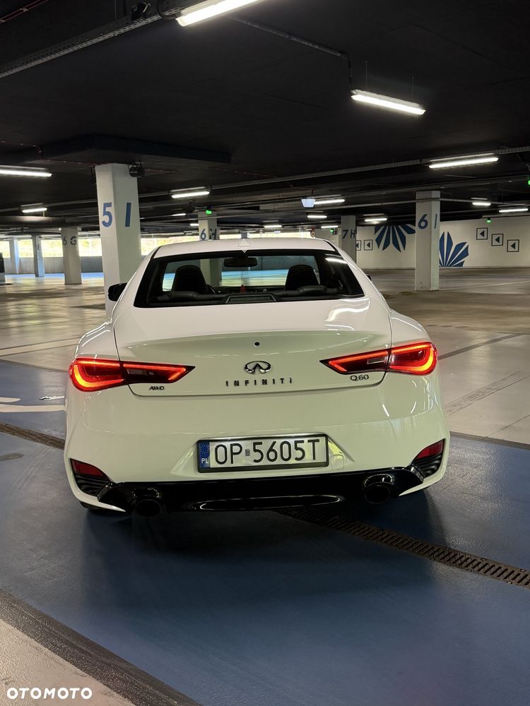 Infiniti Q60 - 3