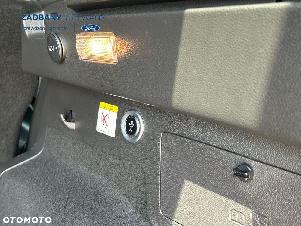Ford Kuga - 21