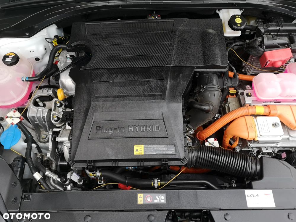 Kia Ceed 1.6 GDI PHEV Business Line DCT - 32