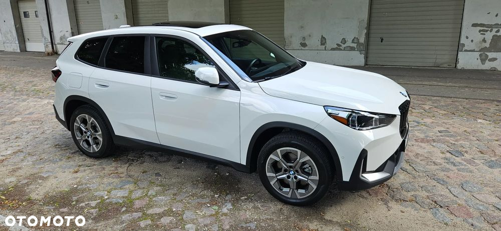 BMW X1 - 10