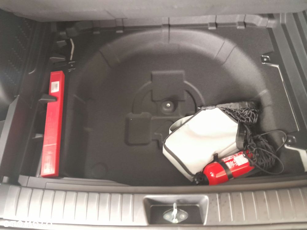 Hyundai Kona 1.6 GDI Hybrid Platinum DCT - 12