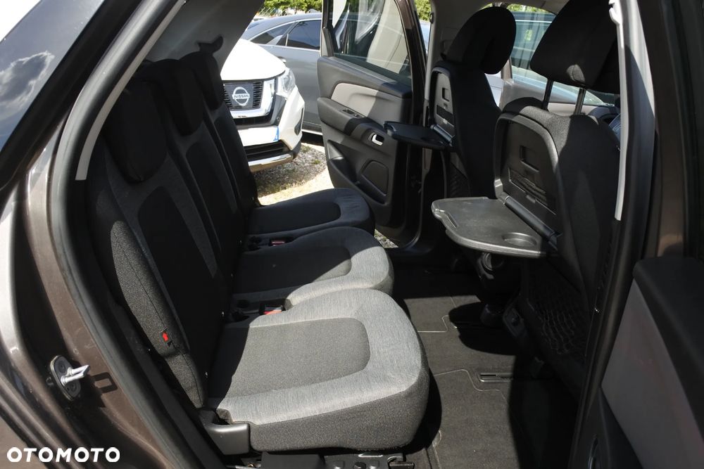 Citroën C4 Picasso PureTech 130 Stop&Start SHINE - 8