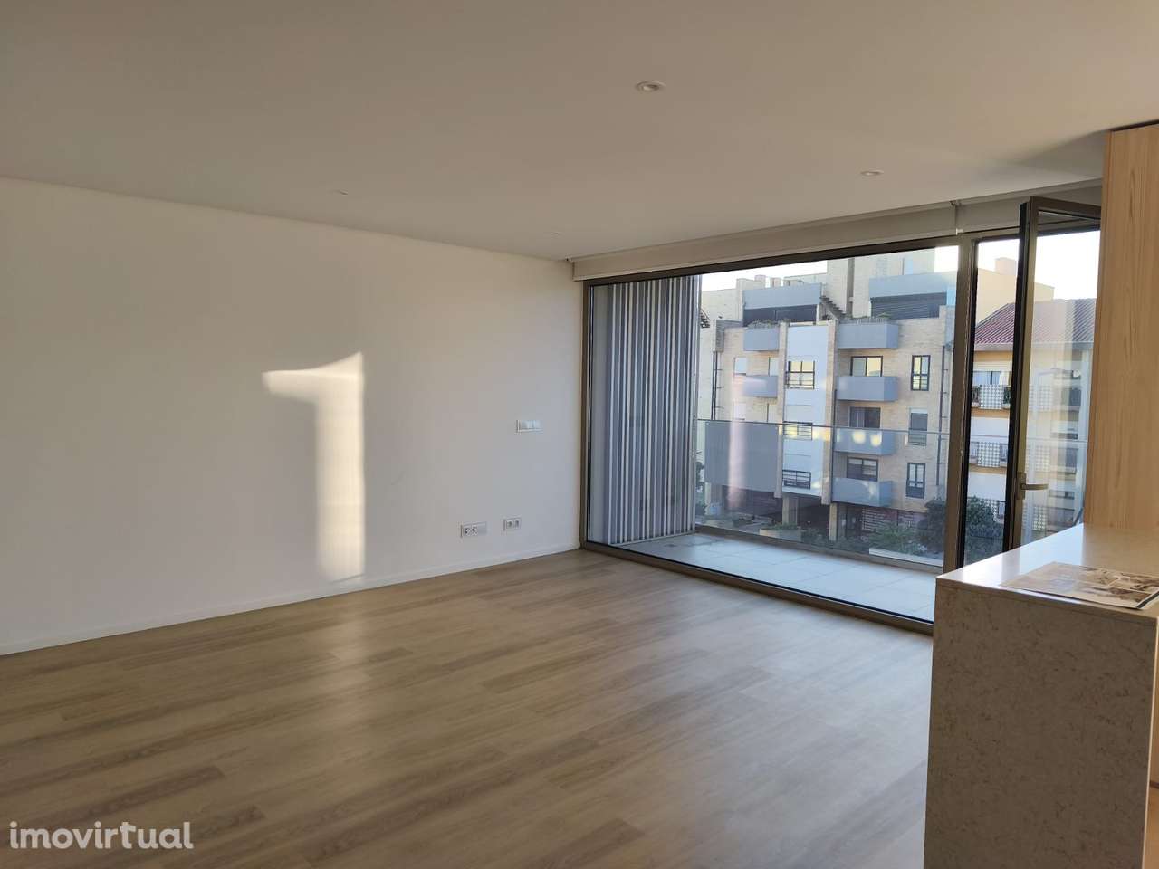 Apartamento T2 novo - Praia da Barra. - Grande imagem: 5/25