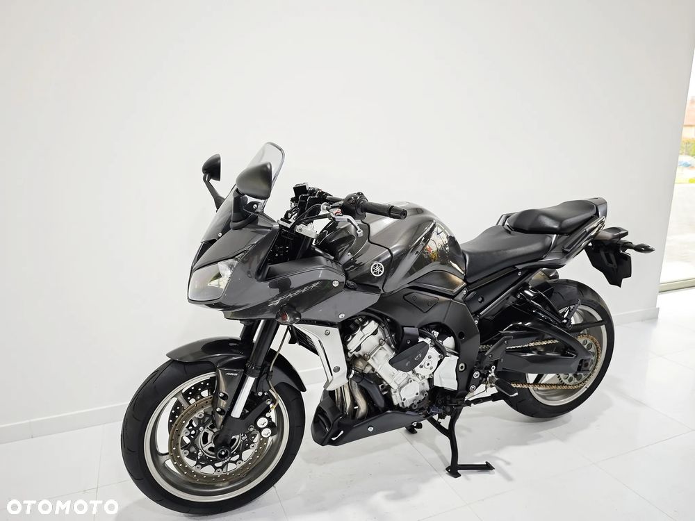 Yamaha FZ - 3