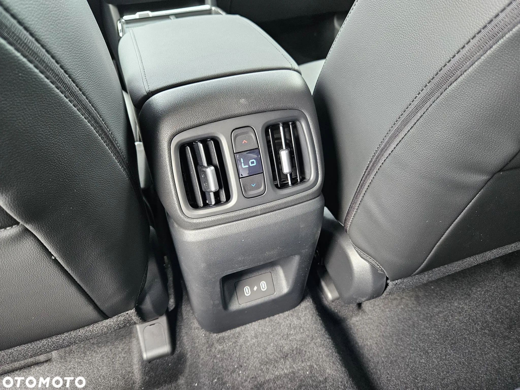Hyundai Tucson 1.6 T-GDi HEV Executive 2WD - 11
