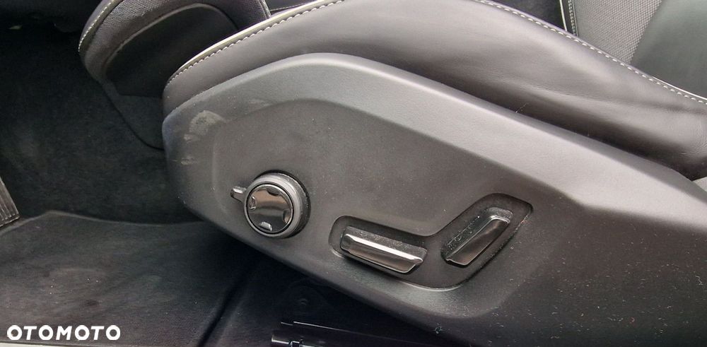 Volvo V60 - 24