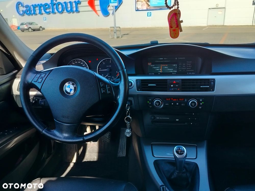 BMW Seria 3 318d DPF - 7