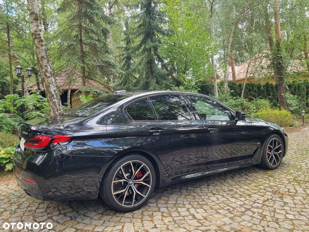 BMW Seria 5 520d xDrive MHEV M Sport sport - 5
